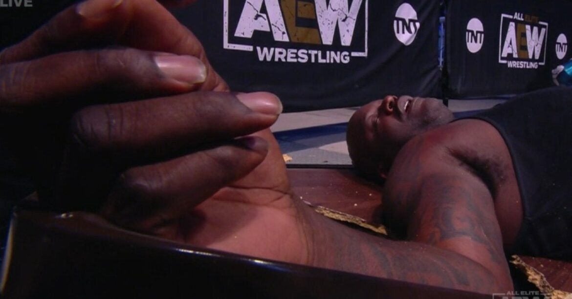 Shaq Gets Knocked Out by Cody Rhodes! | AEW